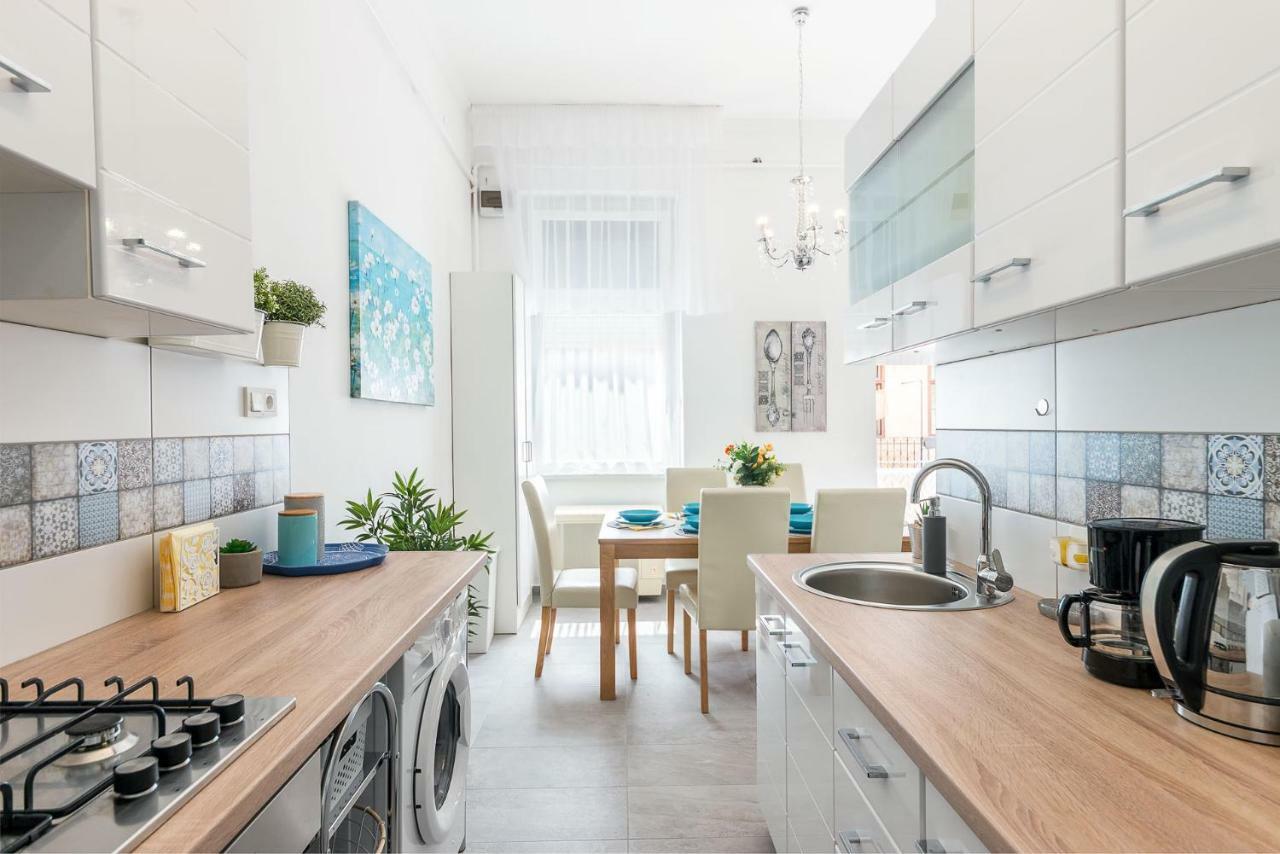 Kiraly Home Budapest City Center Esterno foto